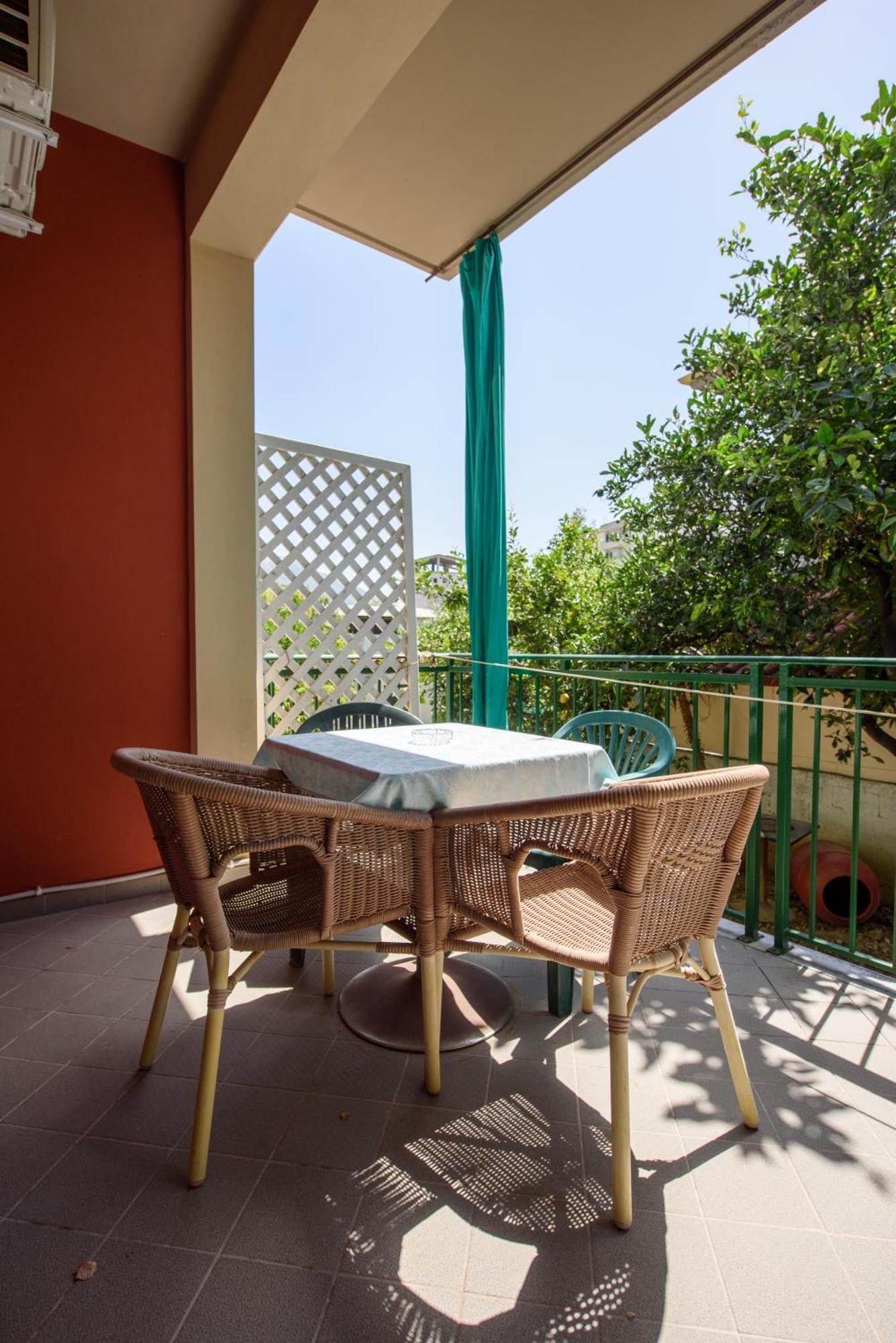 Olivium Rooms Vlorë Exterior foto